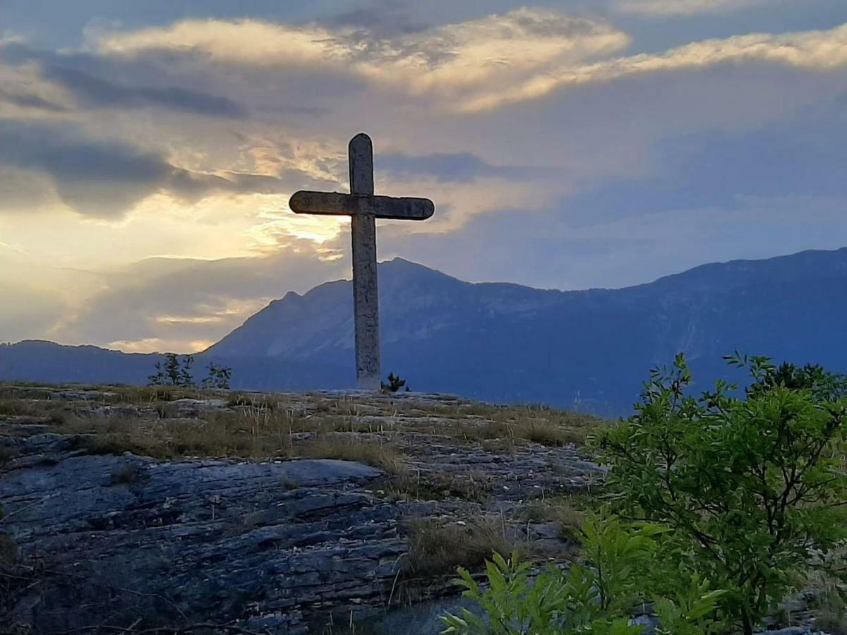 Appartamento Per Vacanze "Il Gelso" Rovereto  Bagian luar foto