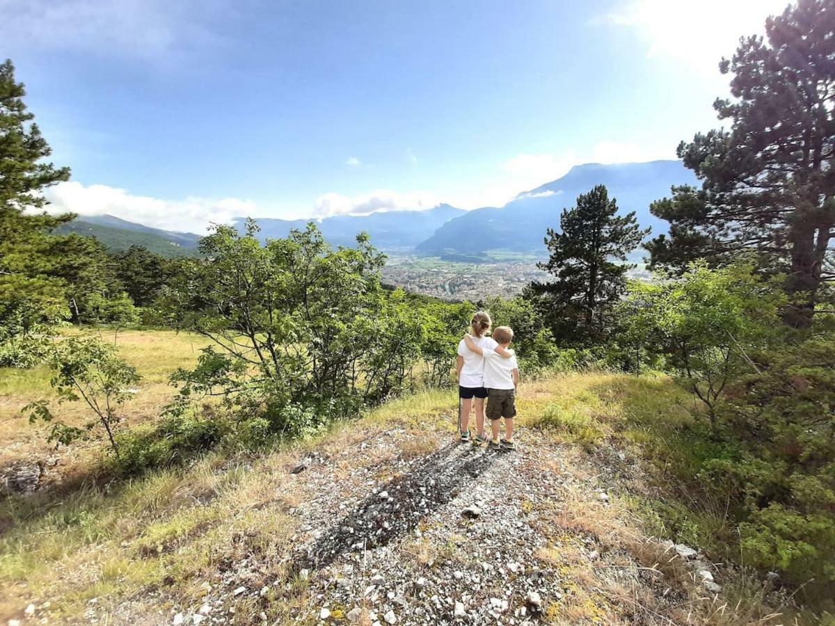 Appartamento Per Vacanze "Il Gelso" Rovereto  Bagian luar foto